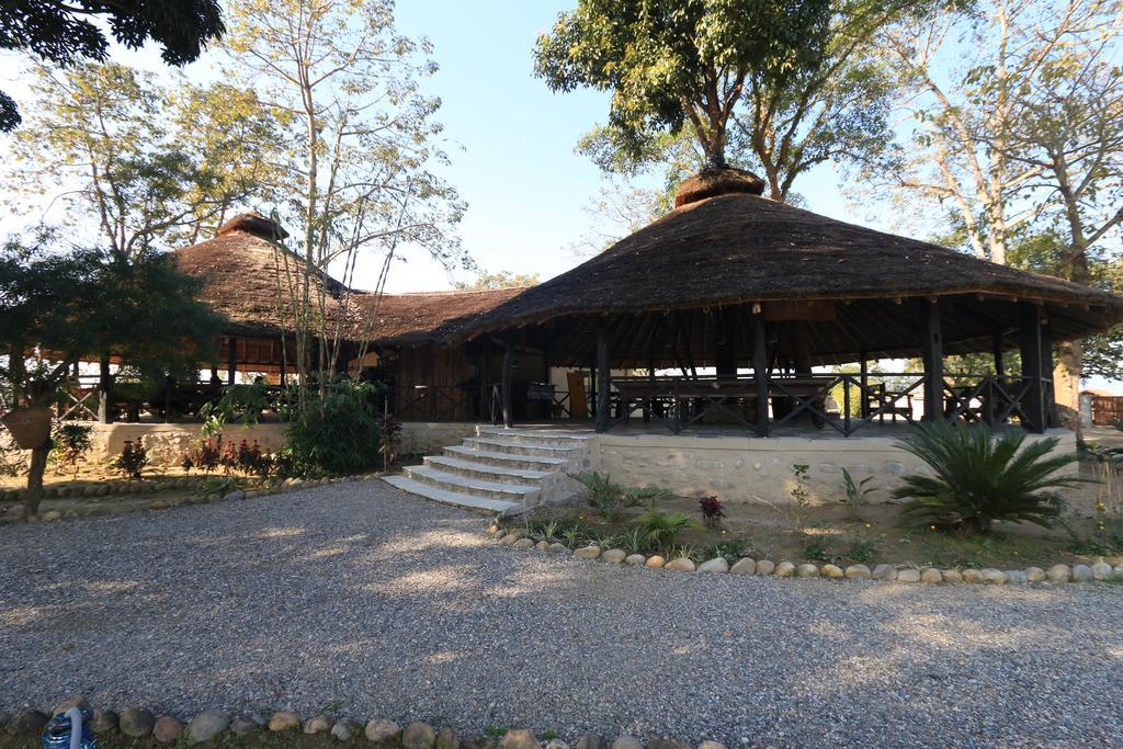 Siddhartha Wildlife Retreat Hotel Meghauli Ngoại thất bức ảnh